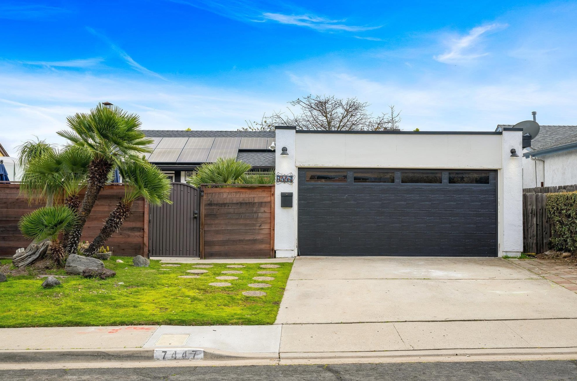 7447 Barker Way, San Diego, CA 92119-1323