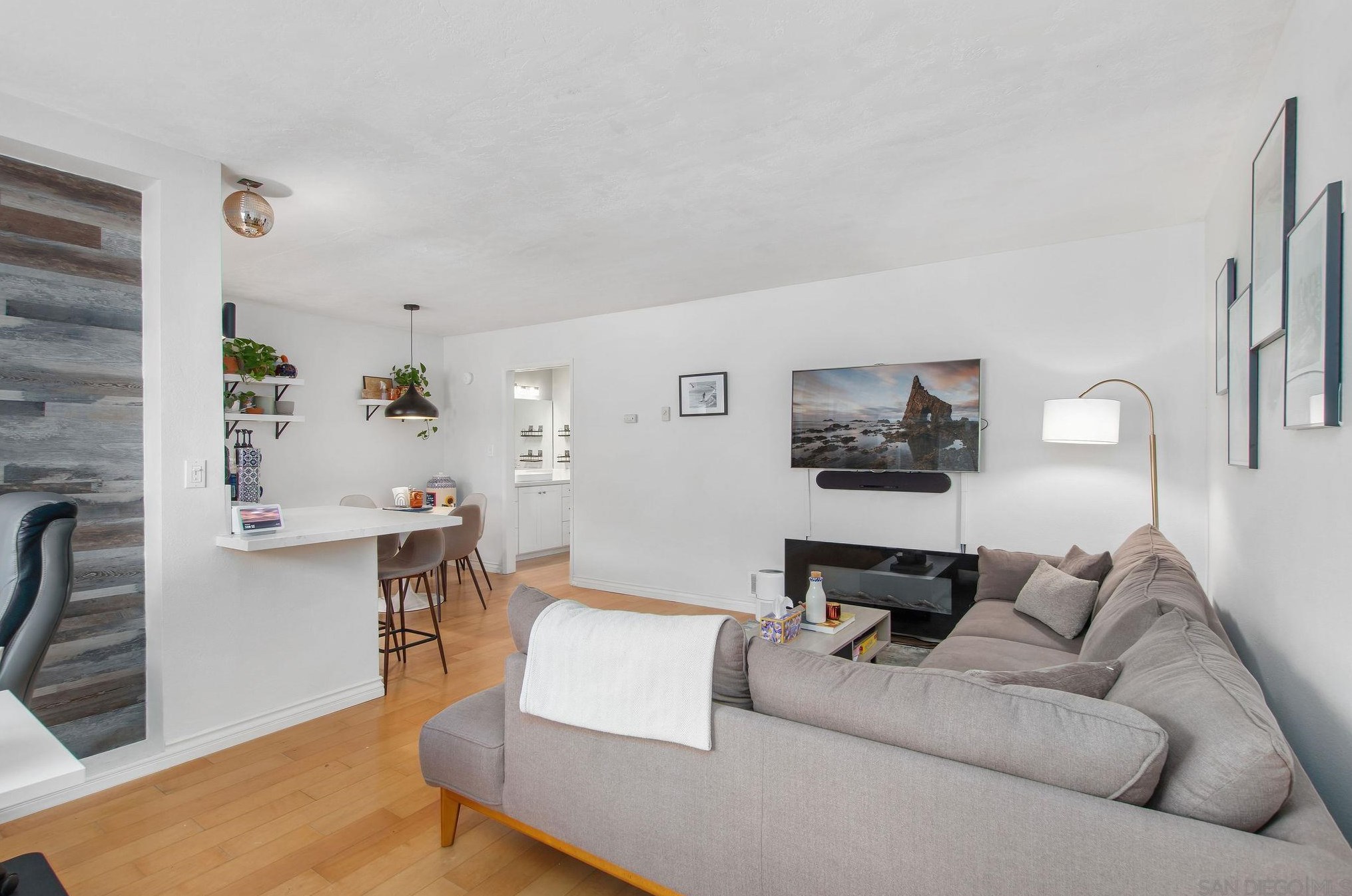 4360 42nd St 6, San Diego, CA 92105
