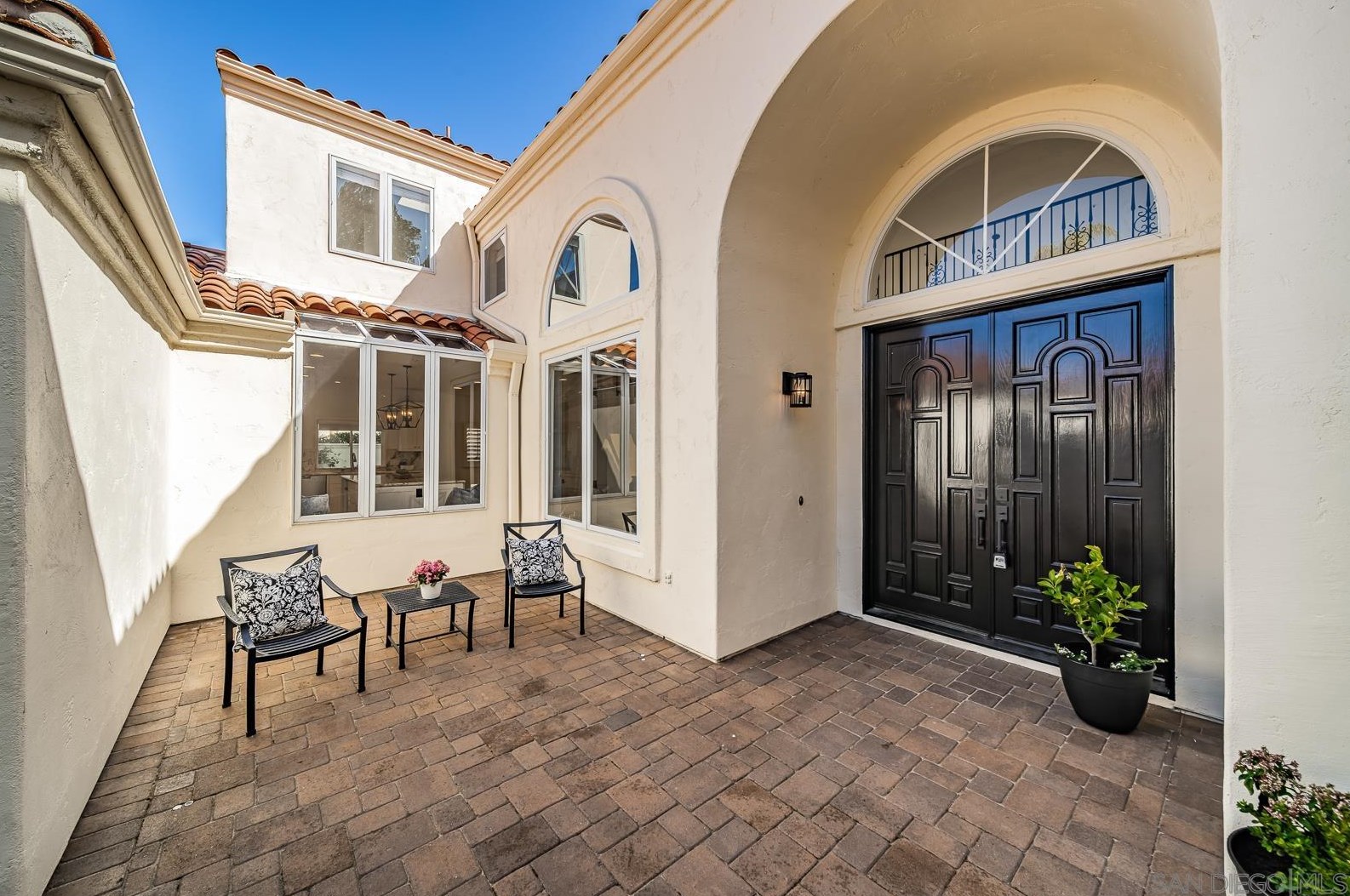 5390 Vista Del Dios, San Diego, CA 92130