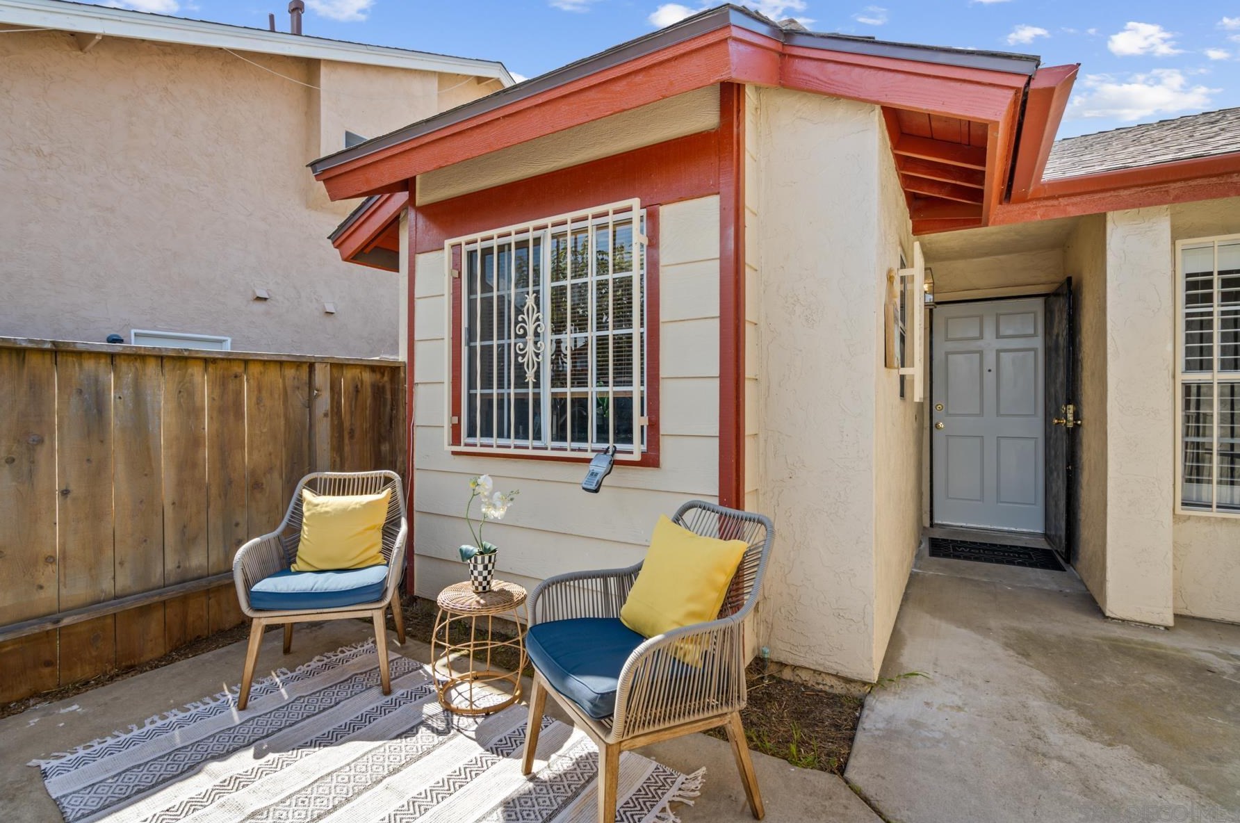 1658 Seabrook Ln, San Diego, CA 92139-3962