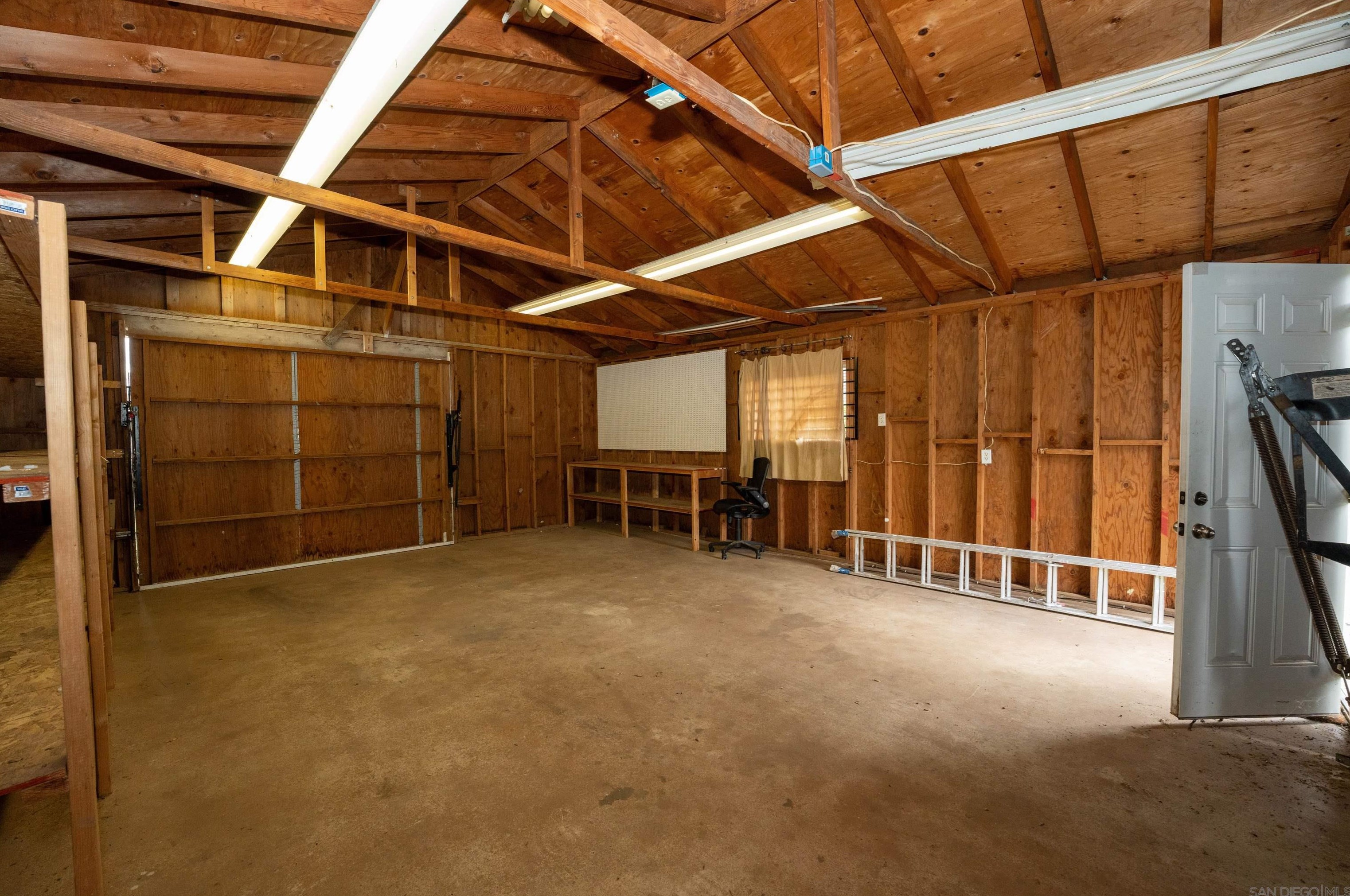21406 Grand Ave, Wildomar CA  92595-9314 exterior
