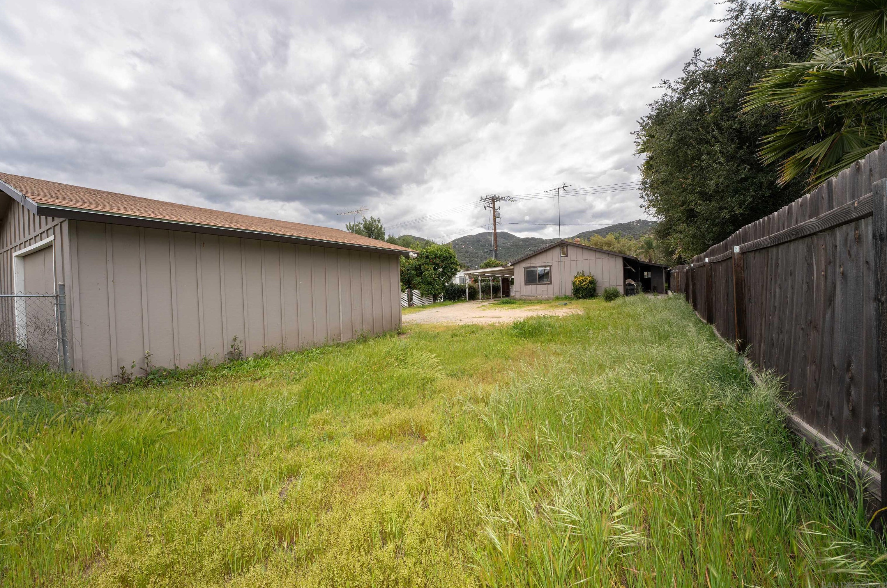 21406 Grand Ave, Wildomar CA  92595-9314 exterior