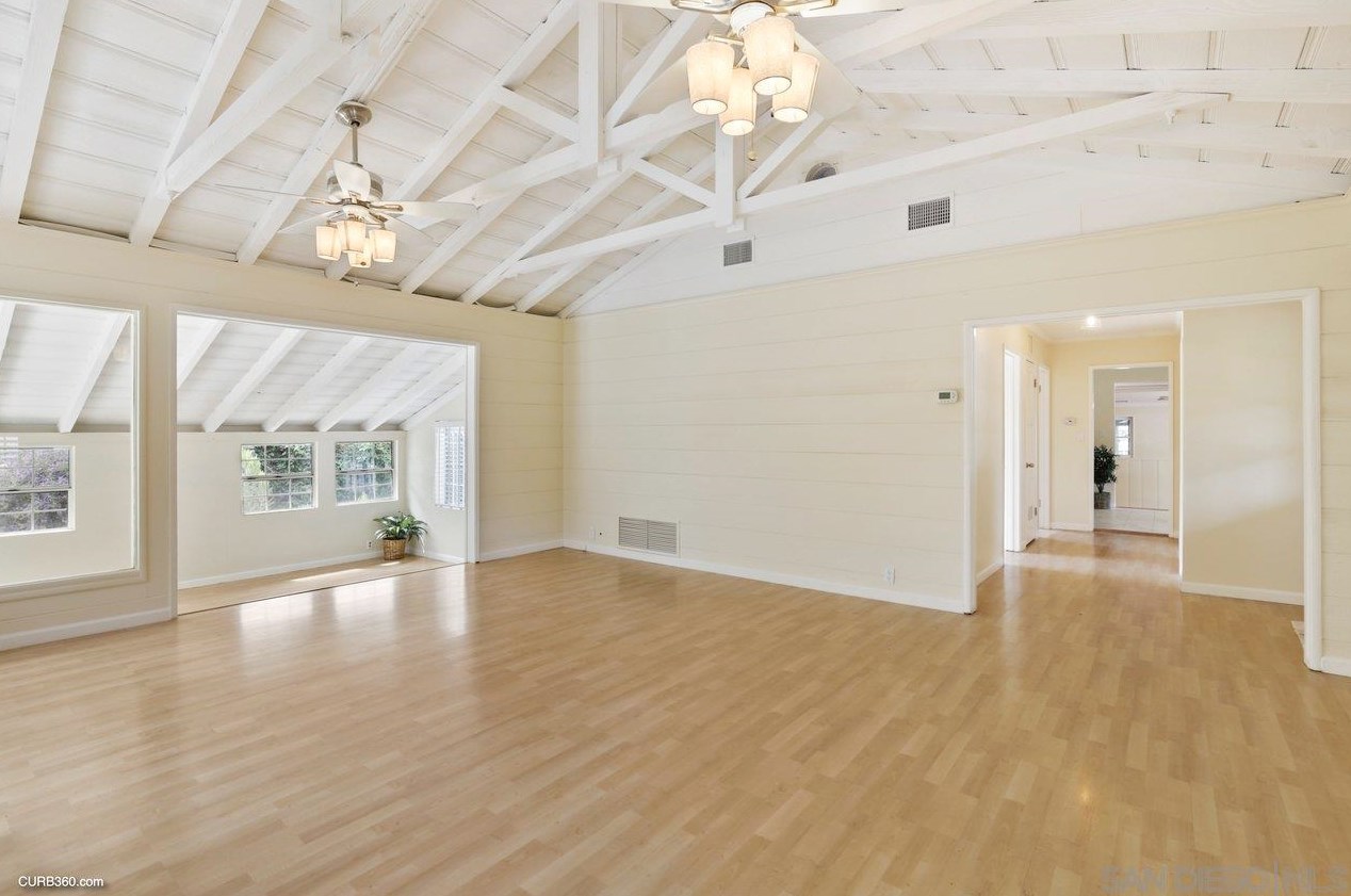 10405 Challenge Blvd, La Mesa CA  91941-7244 exterior