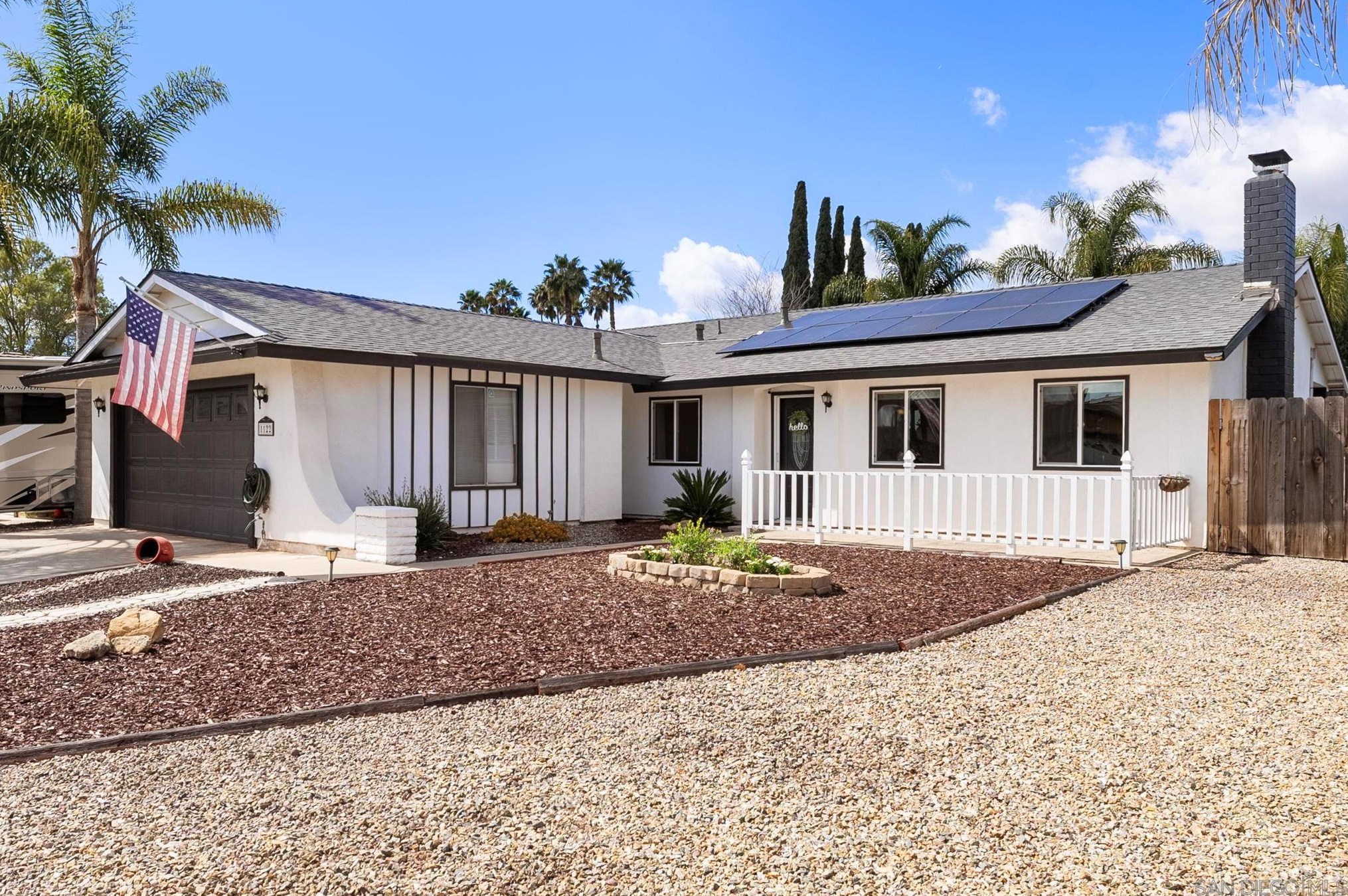 1122 Calle Vista Ave, Escondido, CA 92027