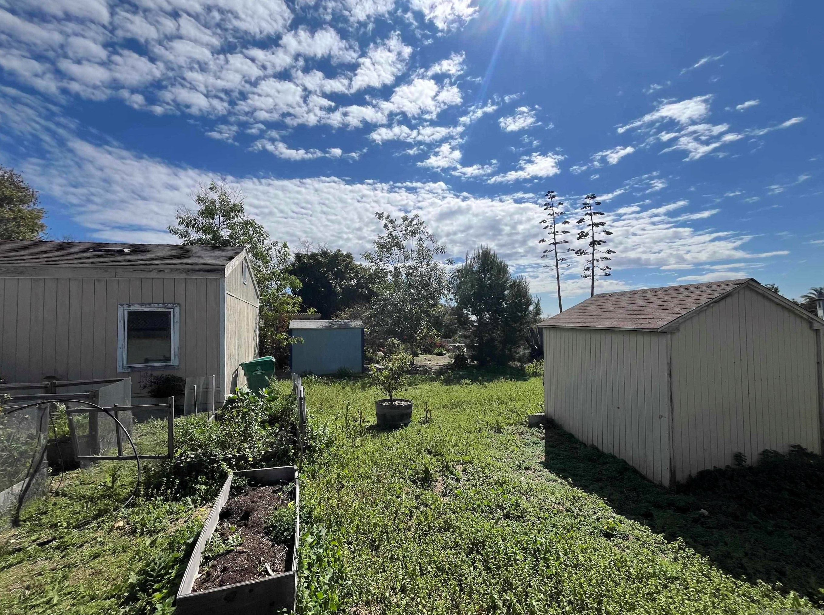 3535 Eugene Pl, San Diego CA 92116-1931 exterior