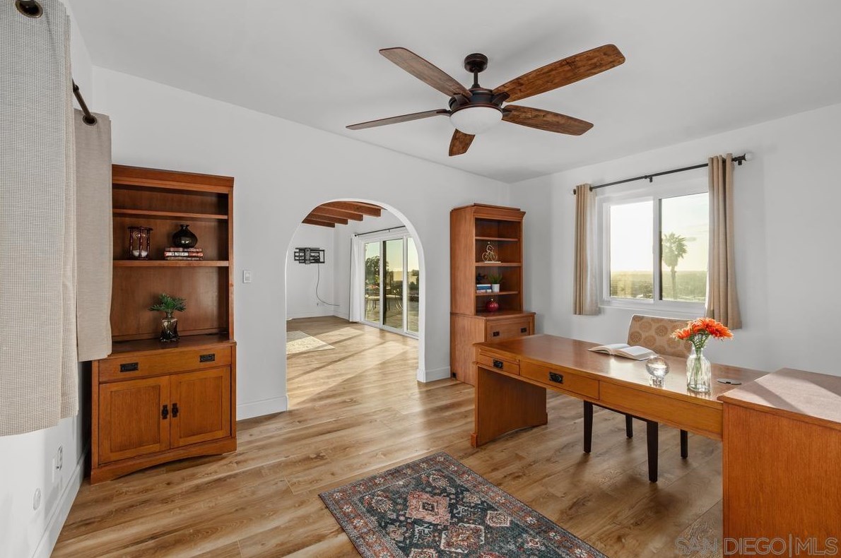 8020 Eastridge Dr, La Mesa CA  91941-7834 exterior