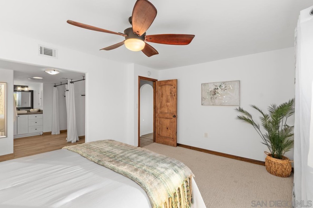 8020 Eastridge Dr, La Mesa CA  91941-7834 exterior