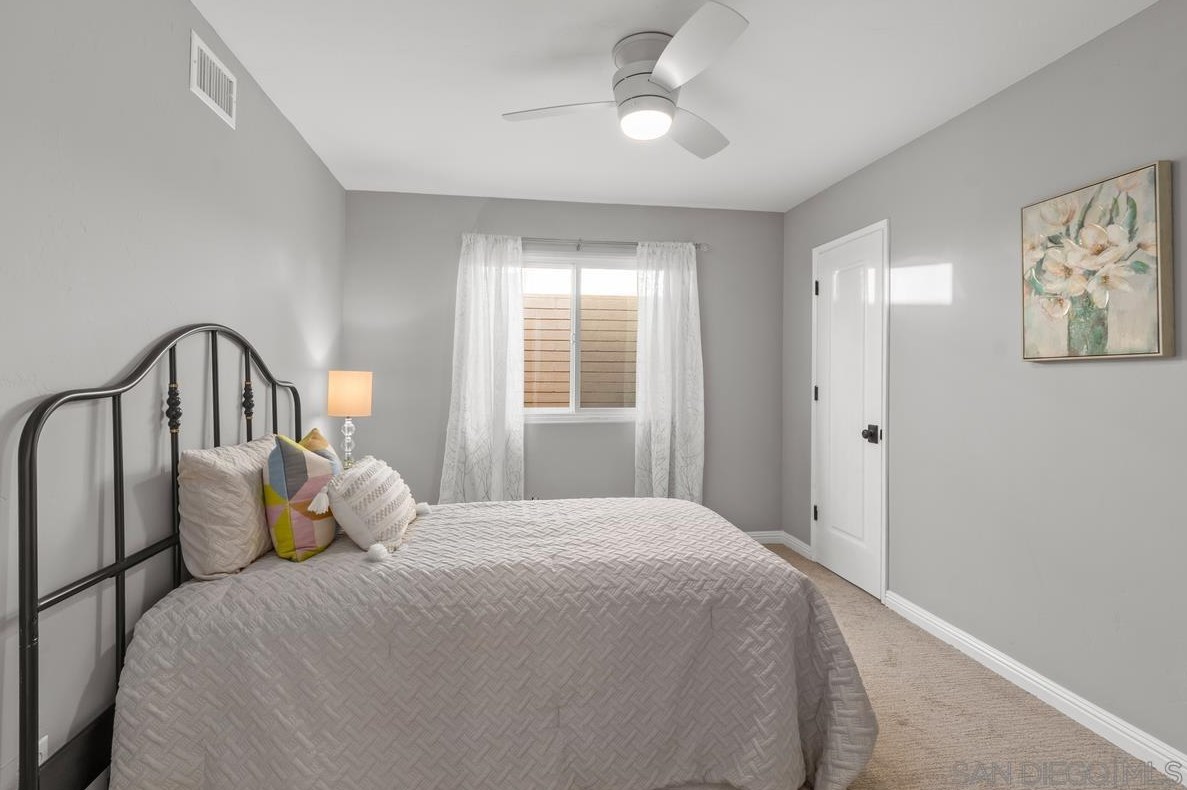 8020 Eastridge Dr, La Mesa CA  91941-7834 exterior