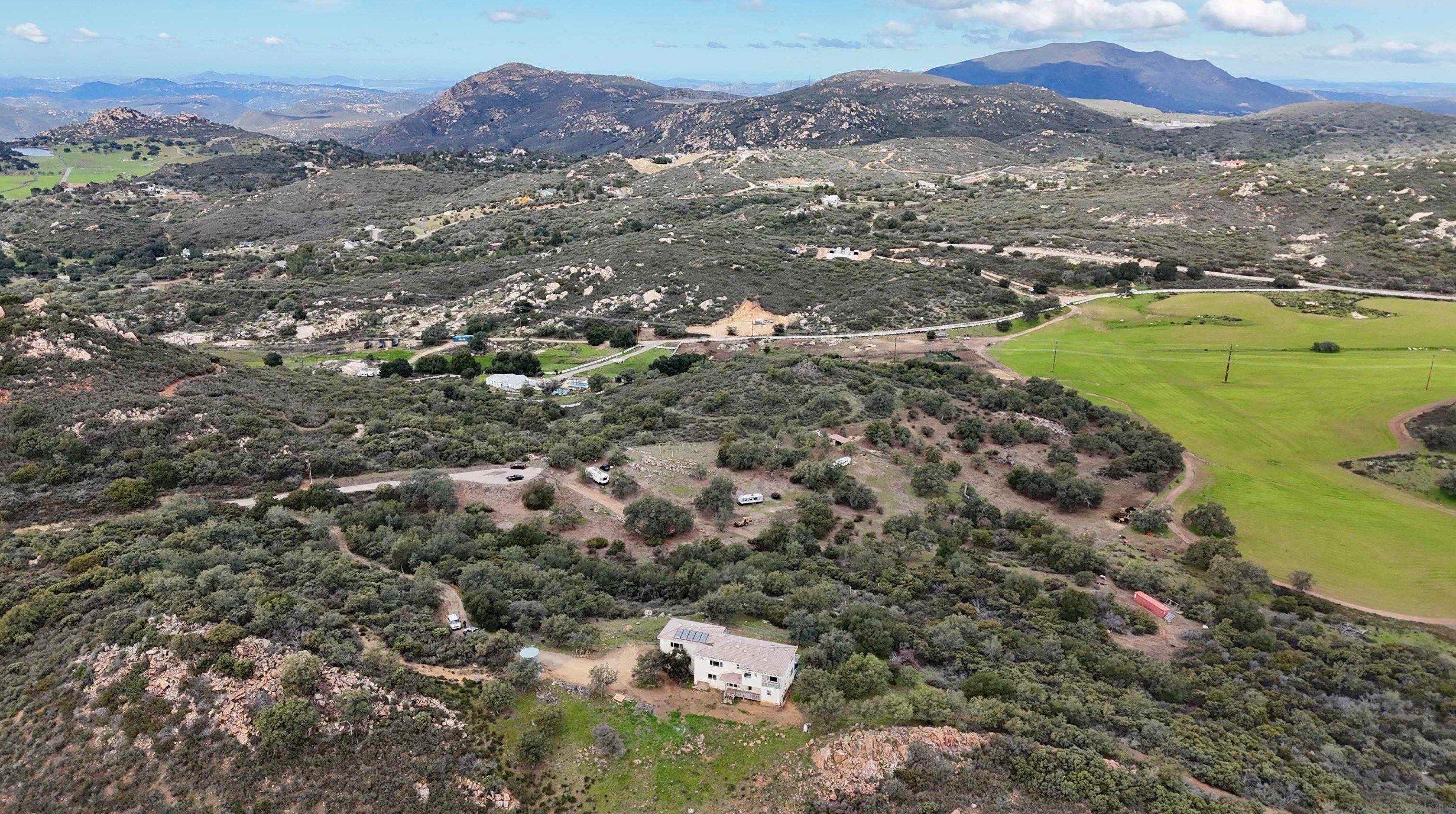 23377 Illahee Dr, Alpine, CA 91901