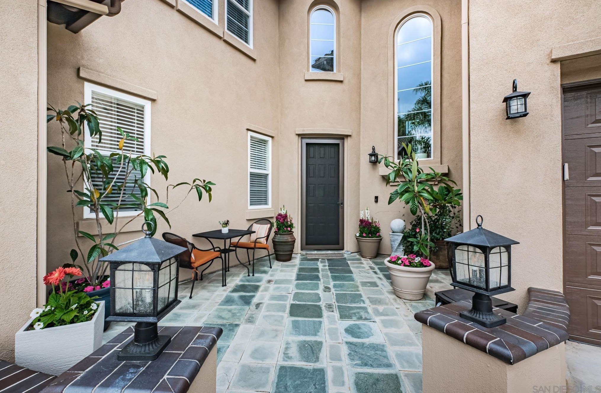 13828 Torrey Bella Ct, San Diego CA  92129-4627 exterior