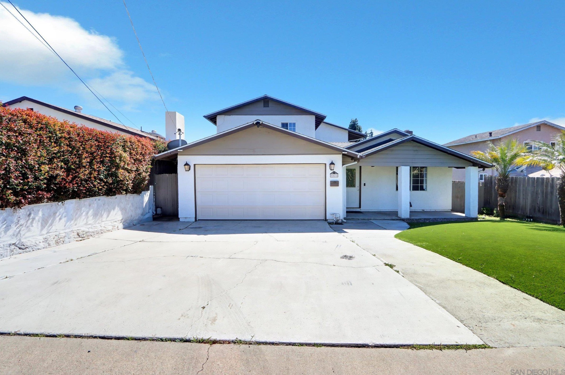 5521 Blueridge St, San Diego, CA 92139-3404