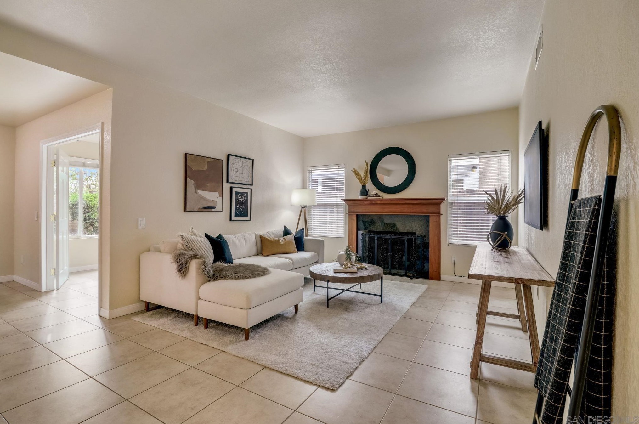 13941 Olive Mesa Ct, Poway, CA 92064