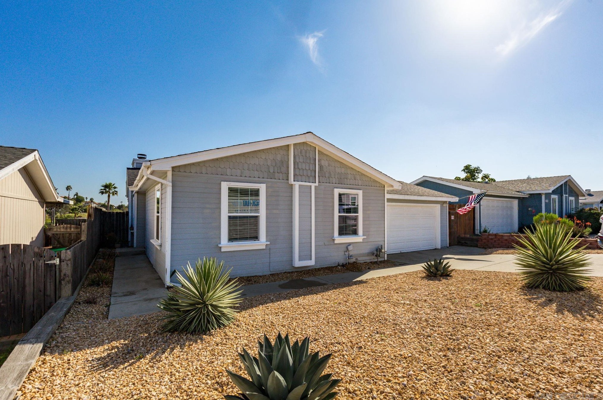 12555 Jackson Heights Dr, El Cajon, CA 92021-1764
