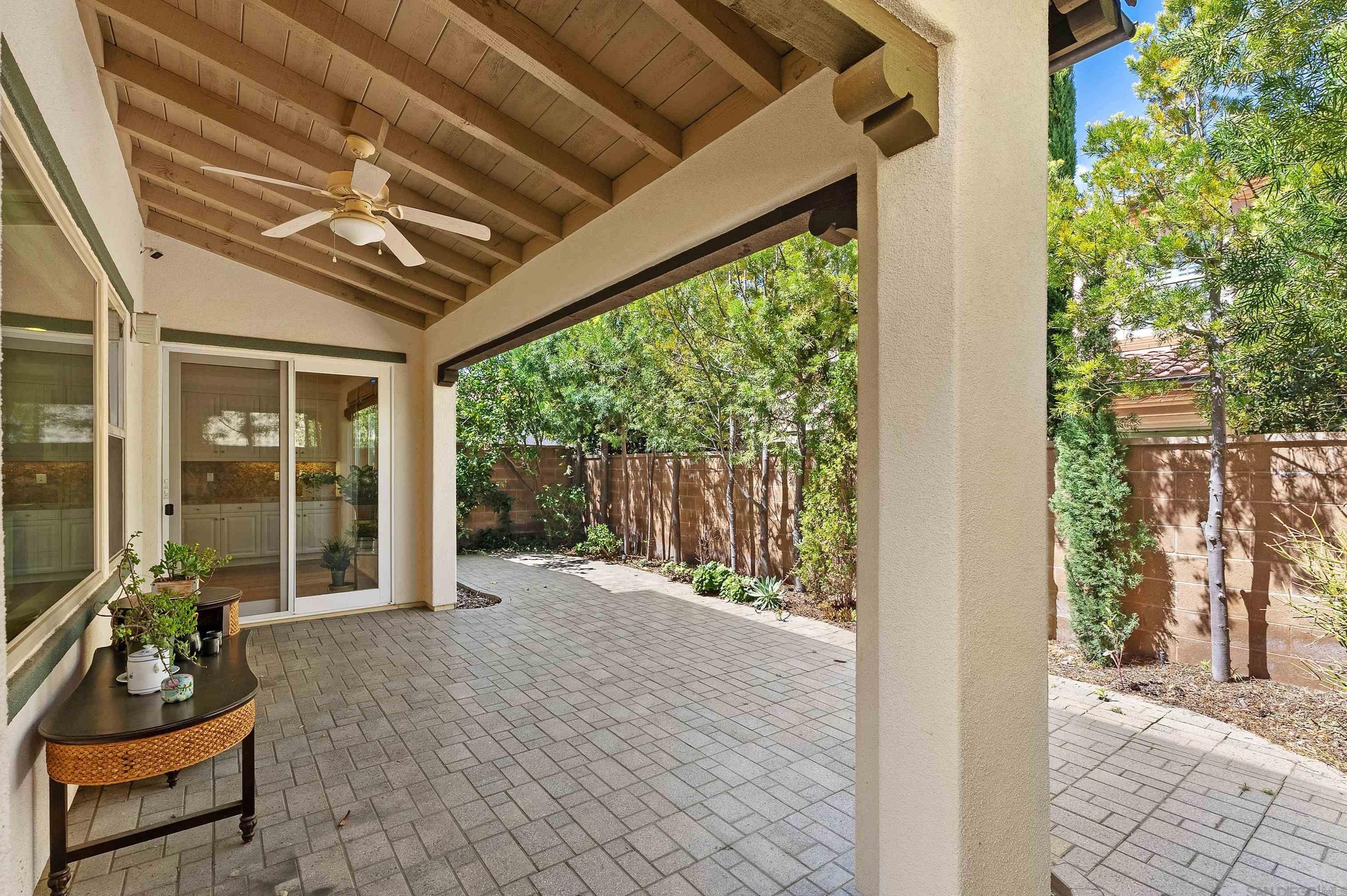 55 Diamond, Irvine CA  92620-2143 exterior