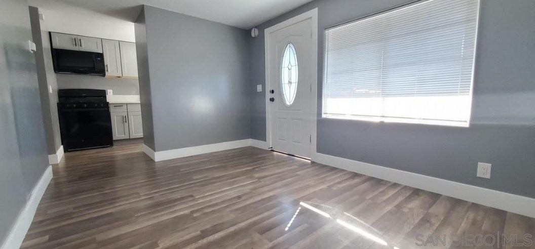 2743 Ridgeway Dr, National City CA  91950-7738 exterior