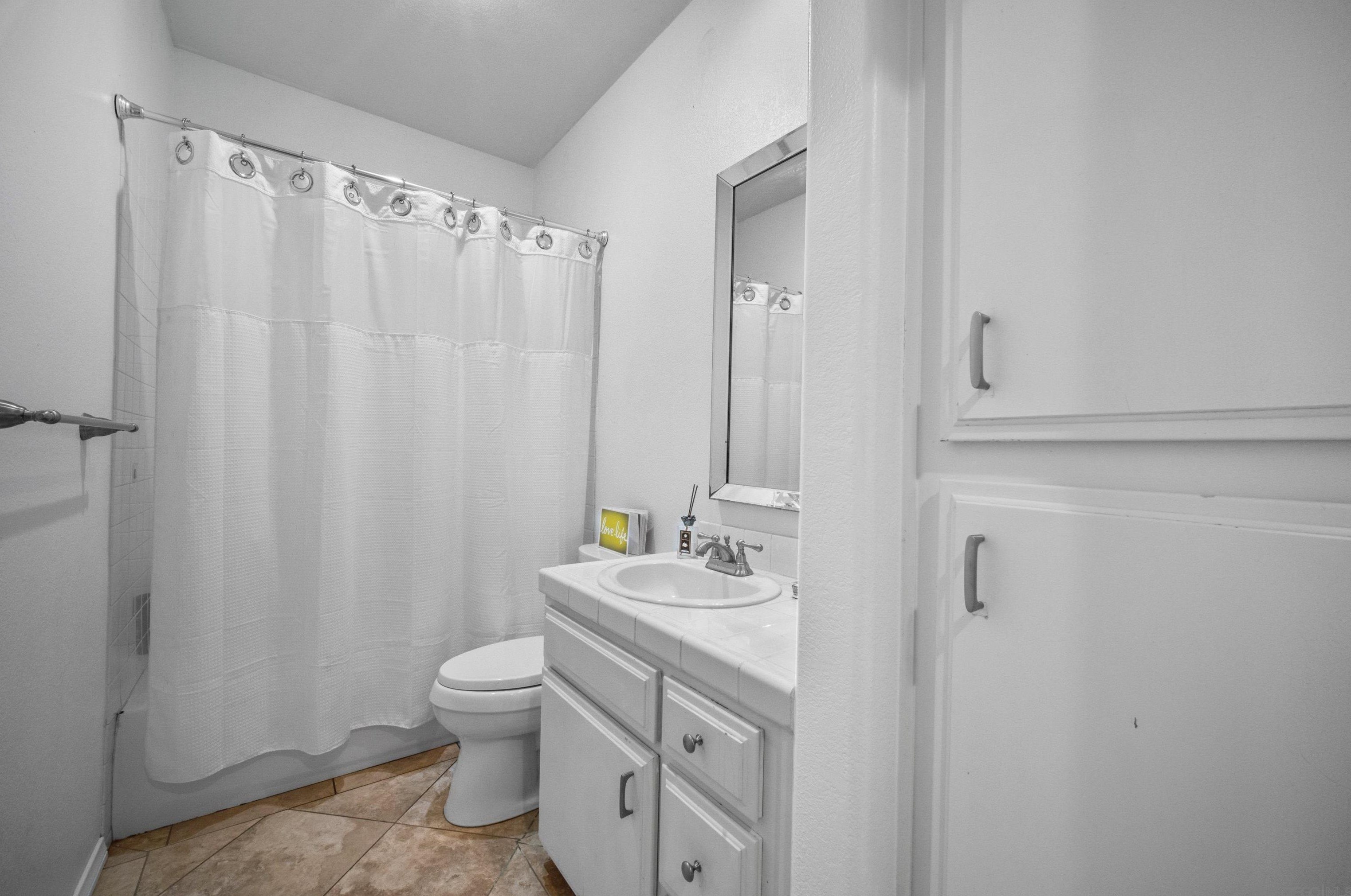1209 Rancho Pacifica Pl, Vista CA  92084-7011 exterior