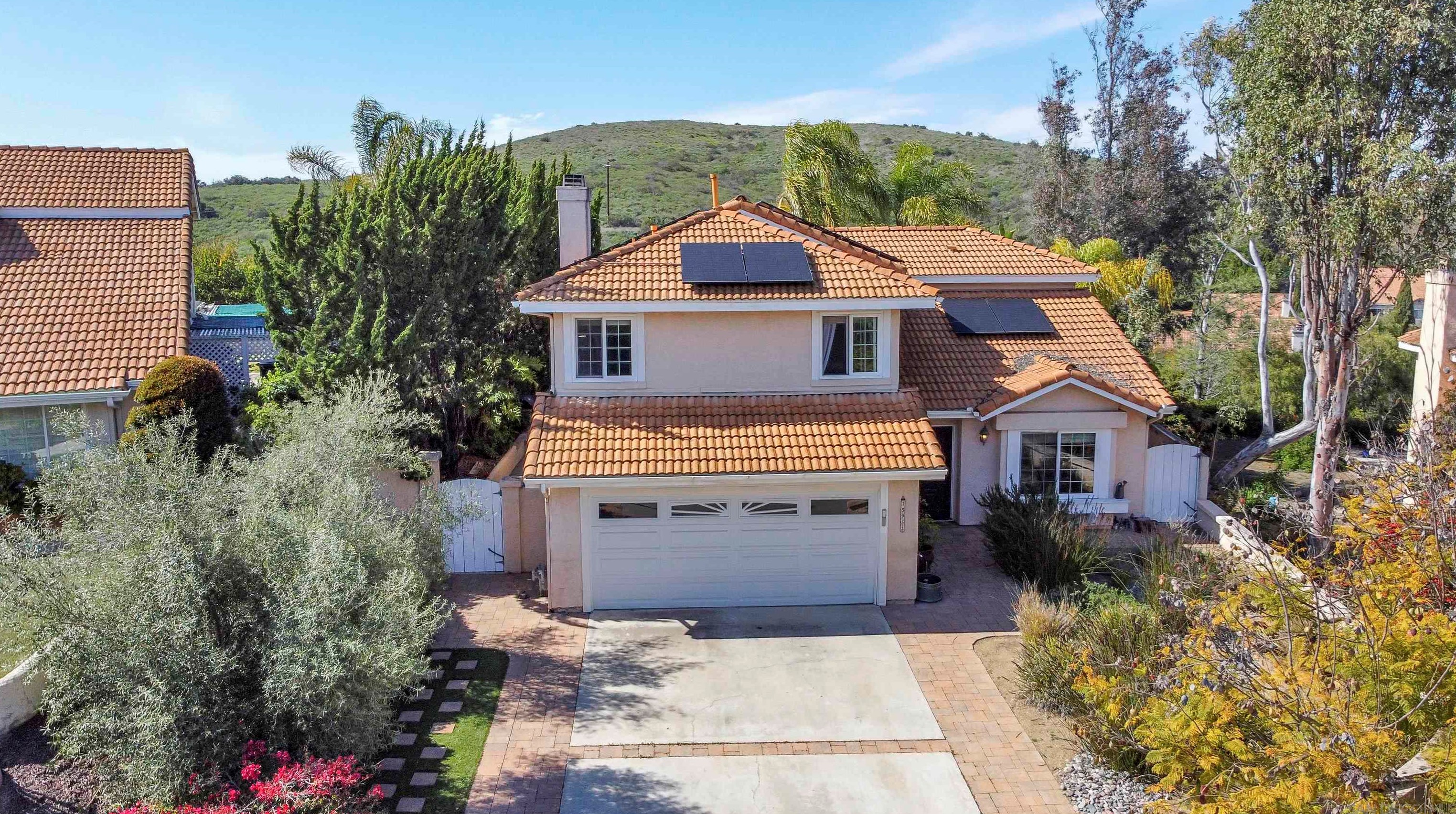15952 Camino Codorniz, San Diego, CA 92127-5828