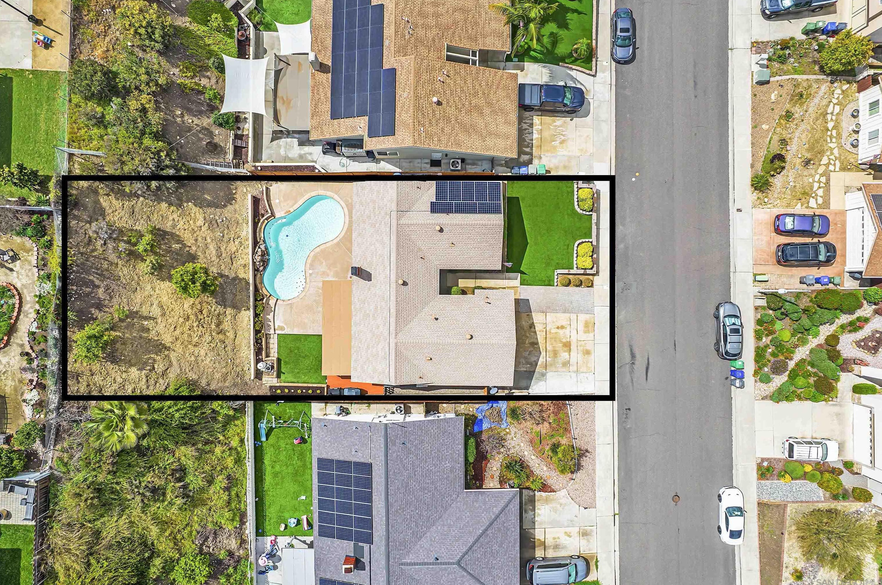 10427 Strathmore Dr, Santee, CA 92071-1073