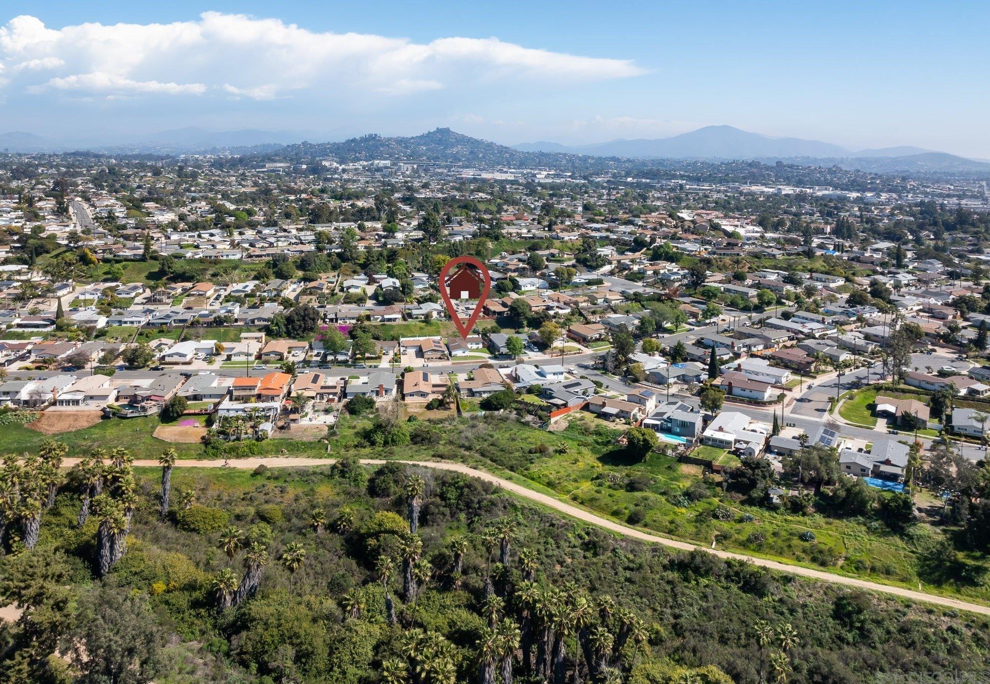 6025 Cowles Mountain Blvd, La Mesa, CA 91942-1807
