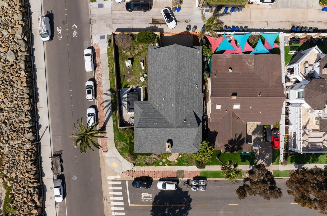 1170 Pine St, San Diego, CA 92118-2722