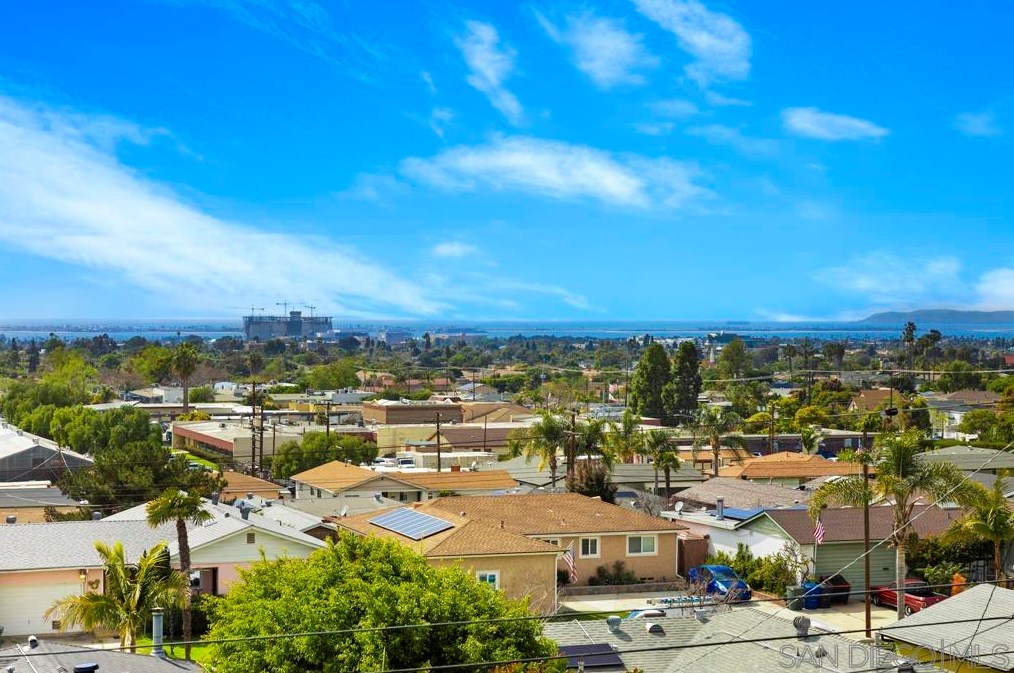 744 Monserate Ave, Chula Vista, CA 91910-6207