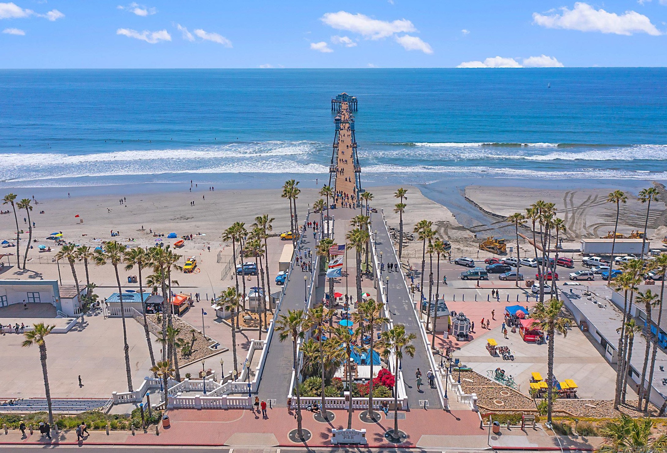 812 Pacific St, Oceanside CA  92054-0925 exterior