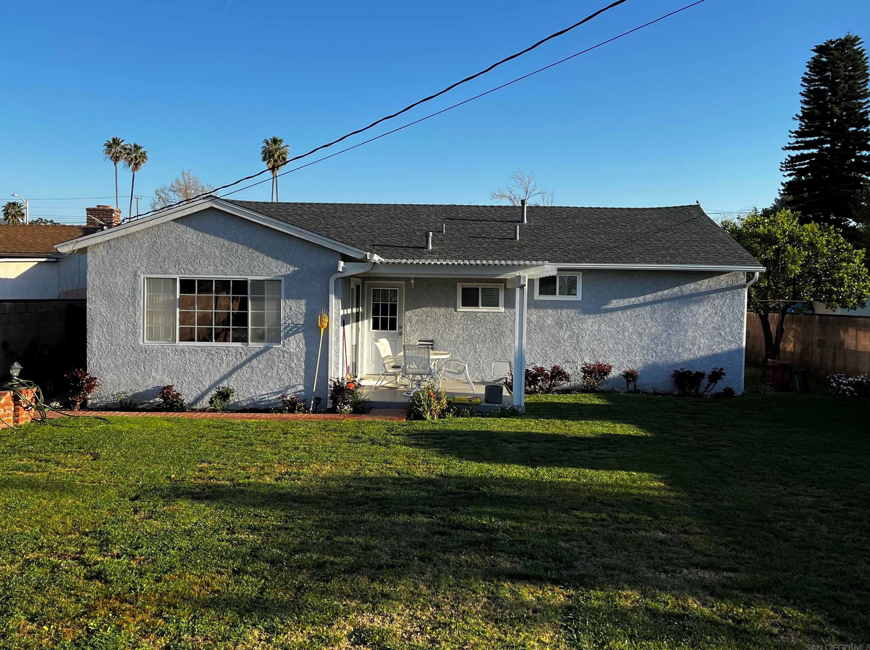 16738 Ludlow St, San Fernando, CA 91344-5135