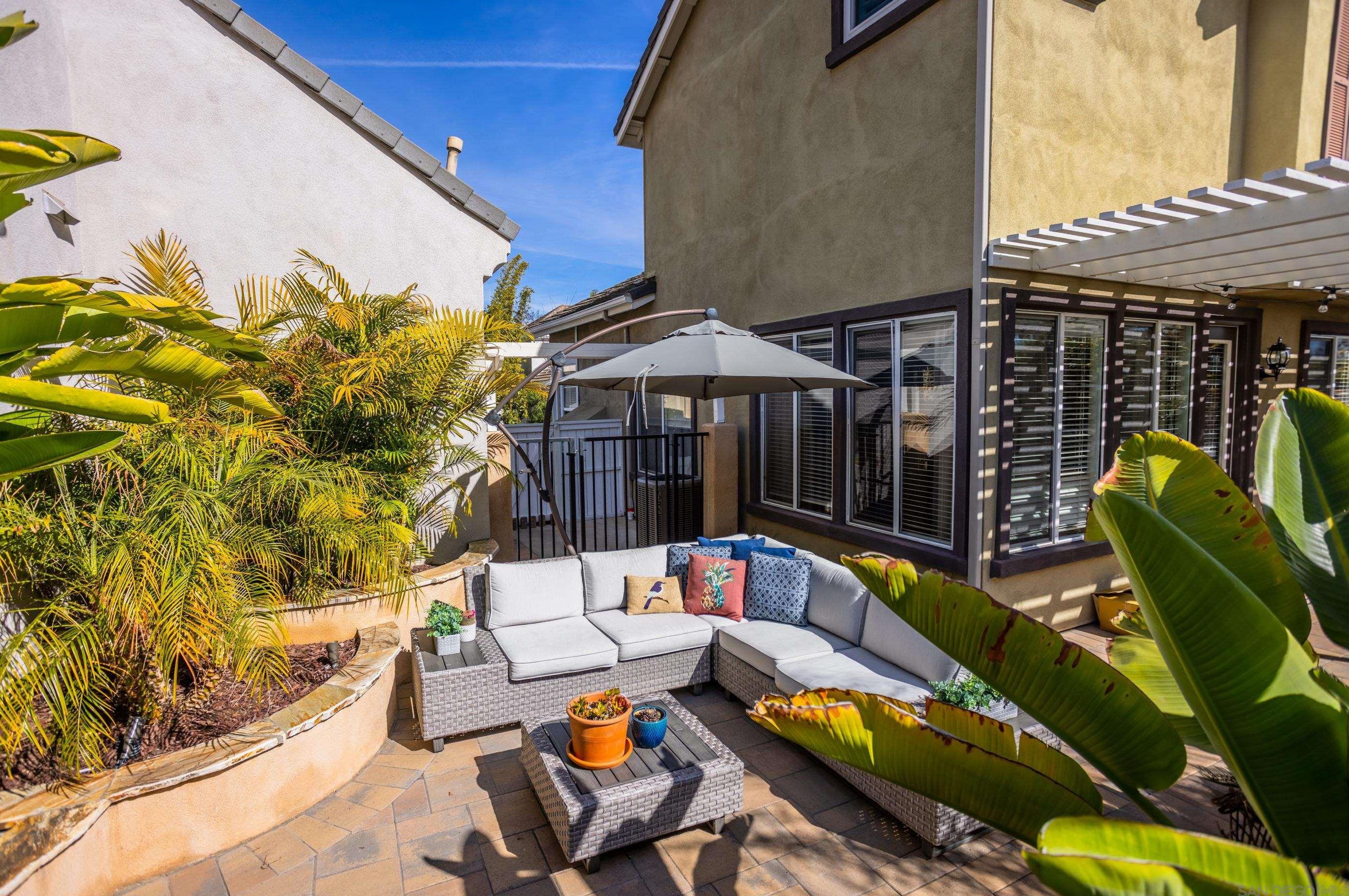 1082 Cottage Way, Encinitas CA  92024-5857 exterior