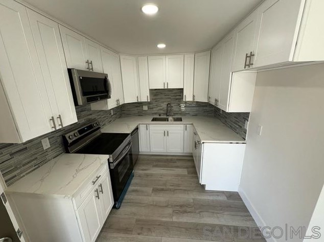 8218 Bluffview Ct, Spring Valley, CA 91977-6101