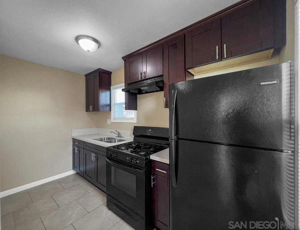 3577-79 Highland Ave, San Diego, CA 92105-3524