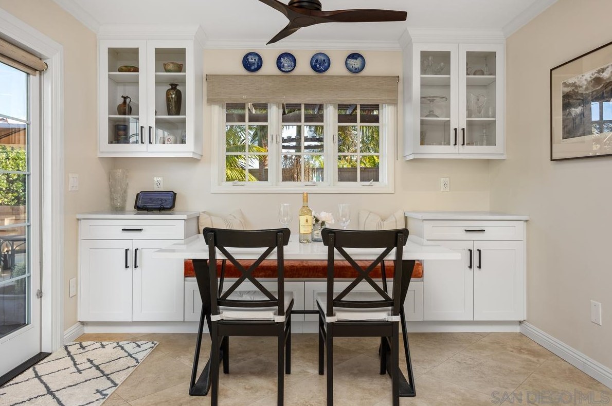 1876 Burnt Maple Way, Vista CA  92081-7357 exterior