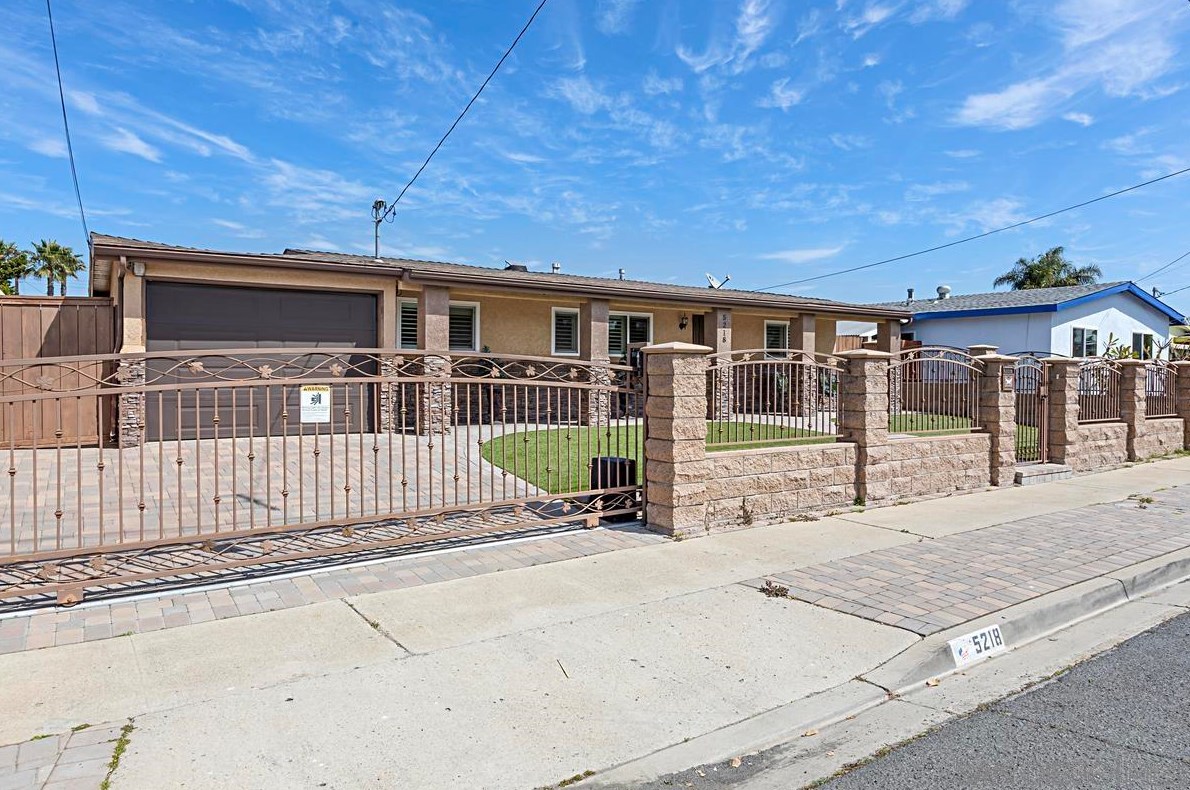 5218 Livering Ln, San Diego, CA 92117-3230