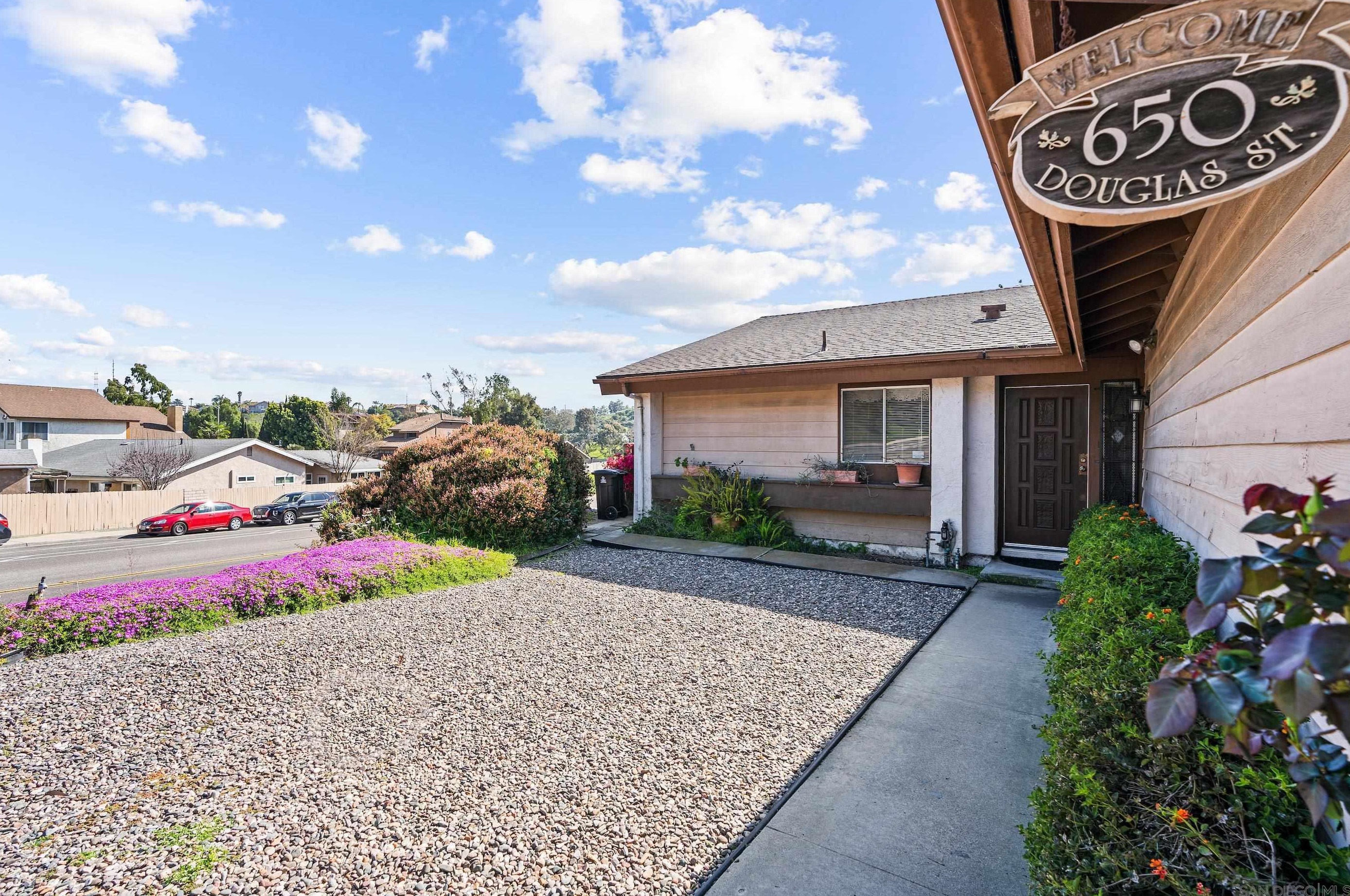 650 Douglas St, Chula Vista, CA 91910