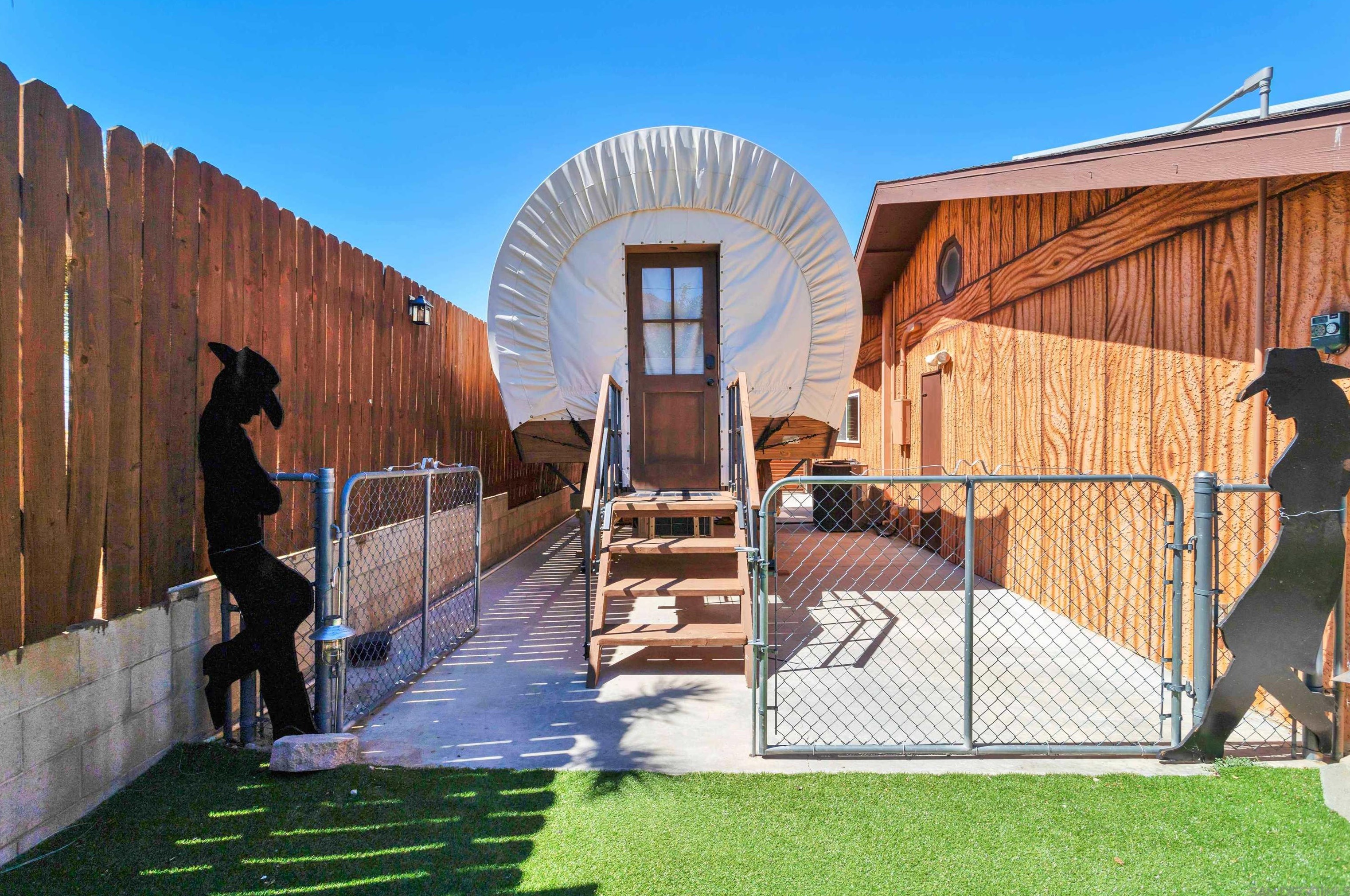 60291 Ln Mirada Trl, Joshua Tree CA 92252-2801 exterior