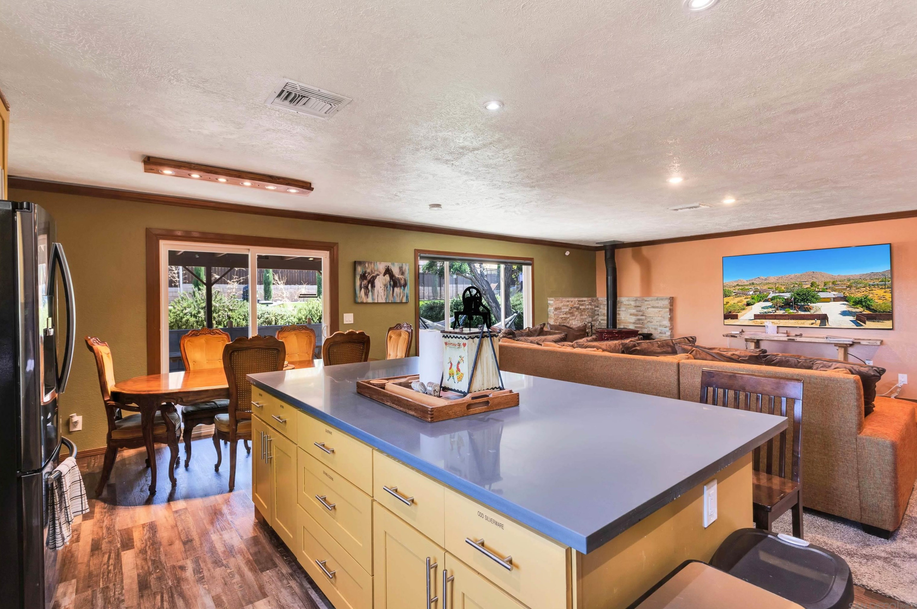 60291 Ln Mirada Trl, Joshua Tree CA 92252-2801 exterior