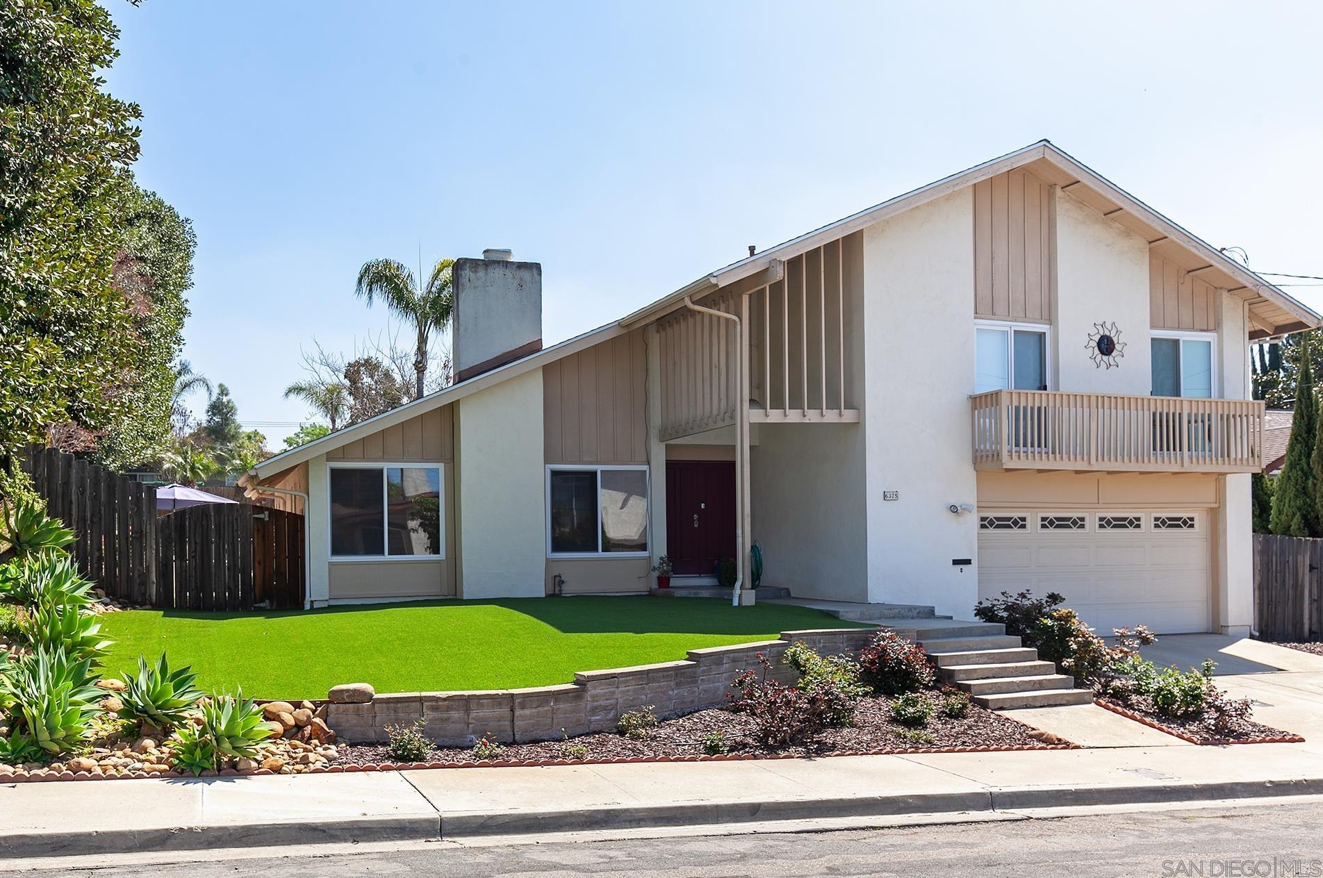 6375 Lake Leven Dr, San Diego, CA 92119-3027