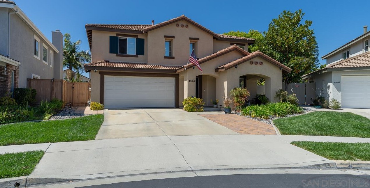 4544 Arbor Glen Way, Oceanside, CA 92057