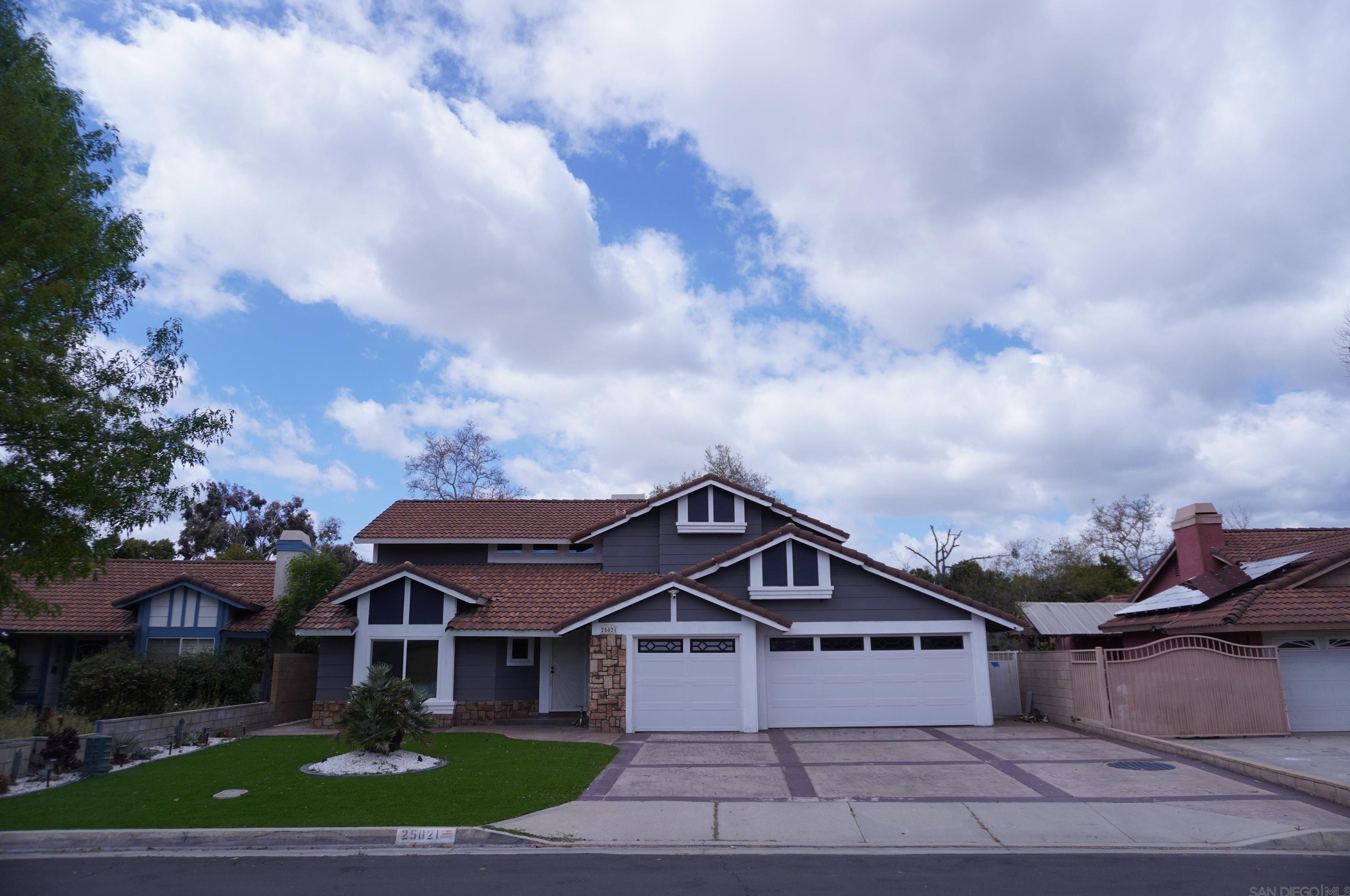 25021 Jutland Dr, Hemet, CA 92544-9117
