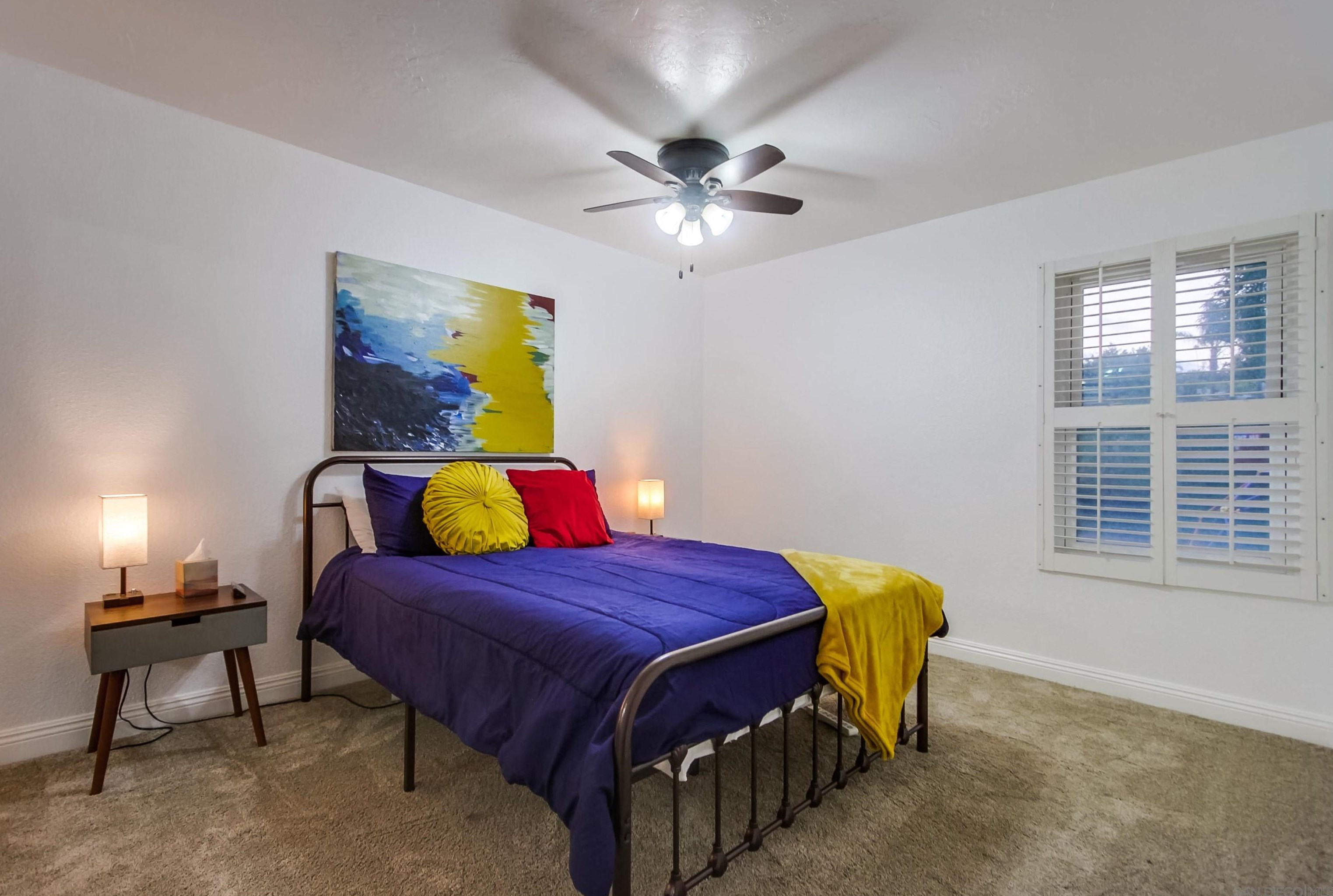 1566 La Vine Ln, Vista CA  92084-7268 exterior