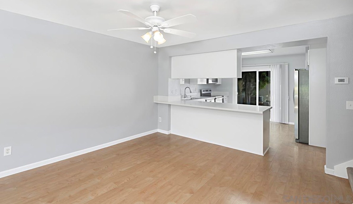 3311 Fairlomas Rd, National City CA  91950-8211 exterior