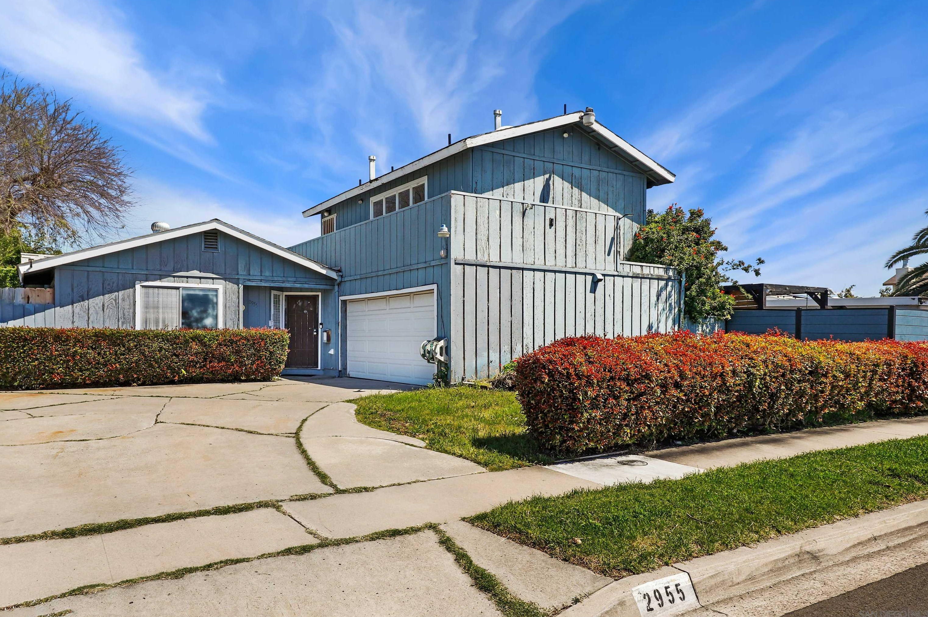 2955 Mission Village Dr, San Diego, CA 92123-3211