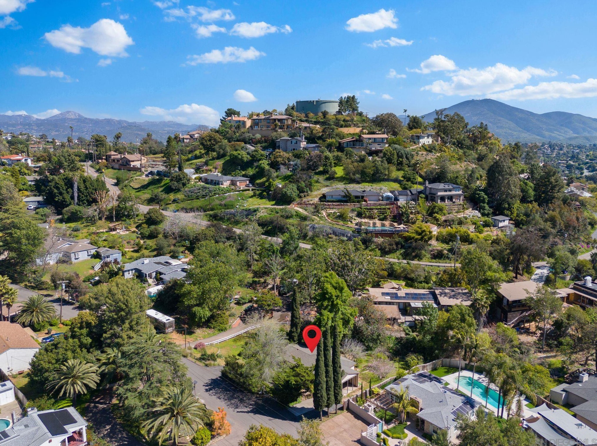 4550 Dickey Dr, La Mesa, CA 91941-5736