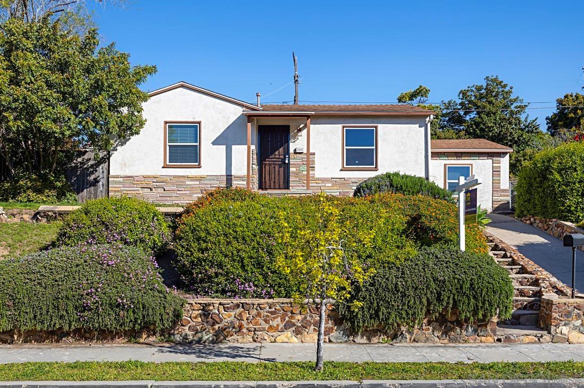 2010 Ensenada St, Lemon Grove, CA 91945