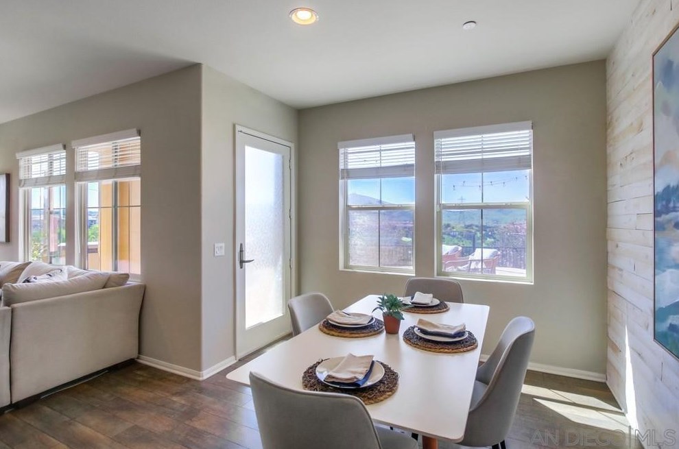 8575 Old Stonefield Chase, San Diego CA  92127-6134 exterior
