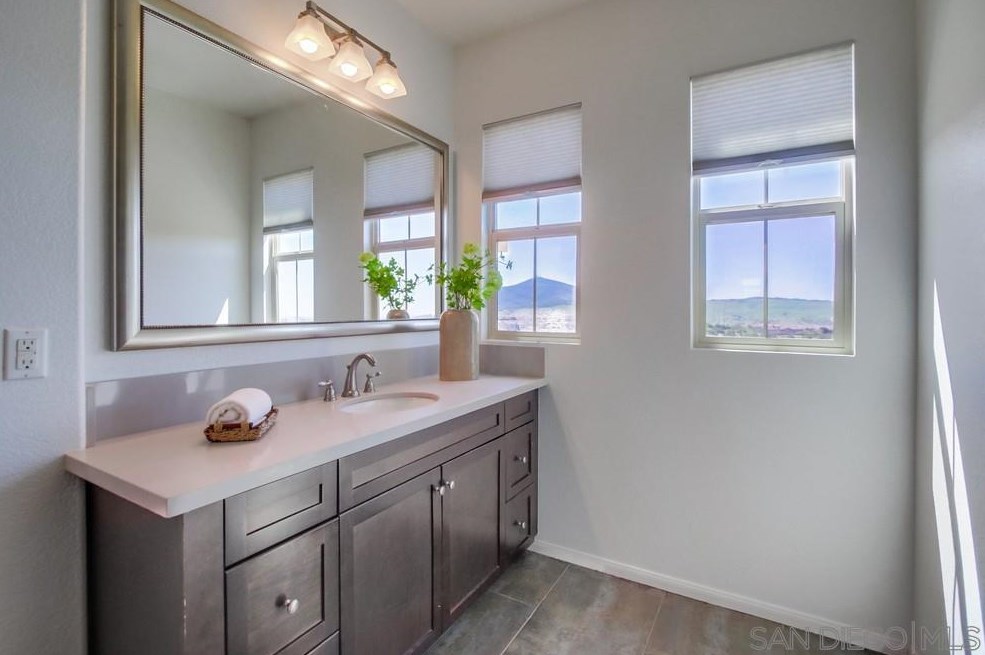 8575 Old Stonefield Chase, San Diego CA  92127-6134 exterior