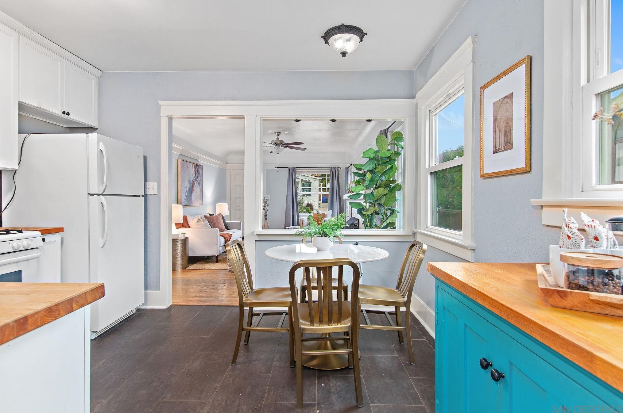 2315 Wightman St, San Diego CA 92104-3147 exterior