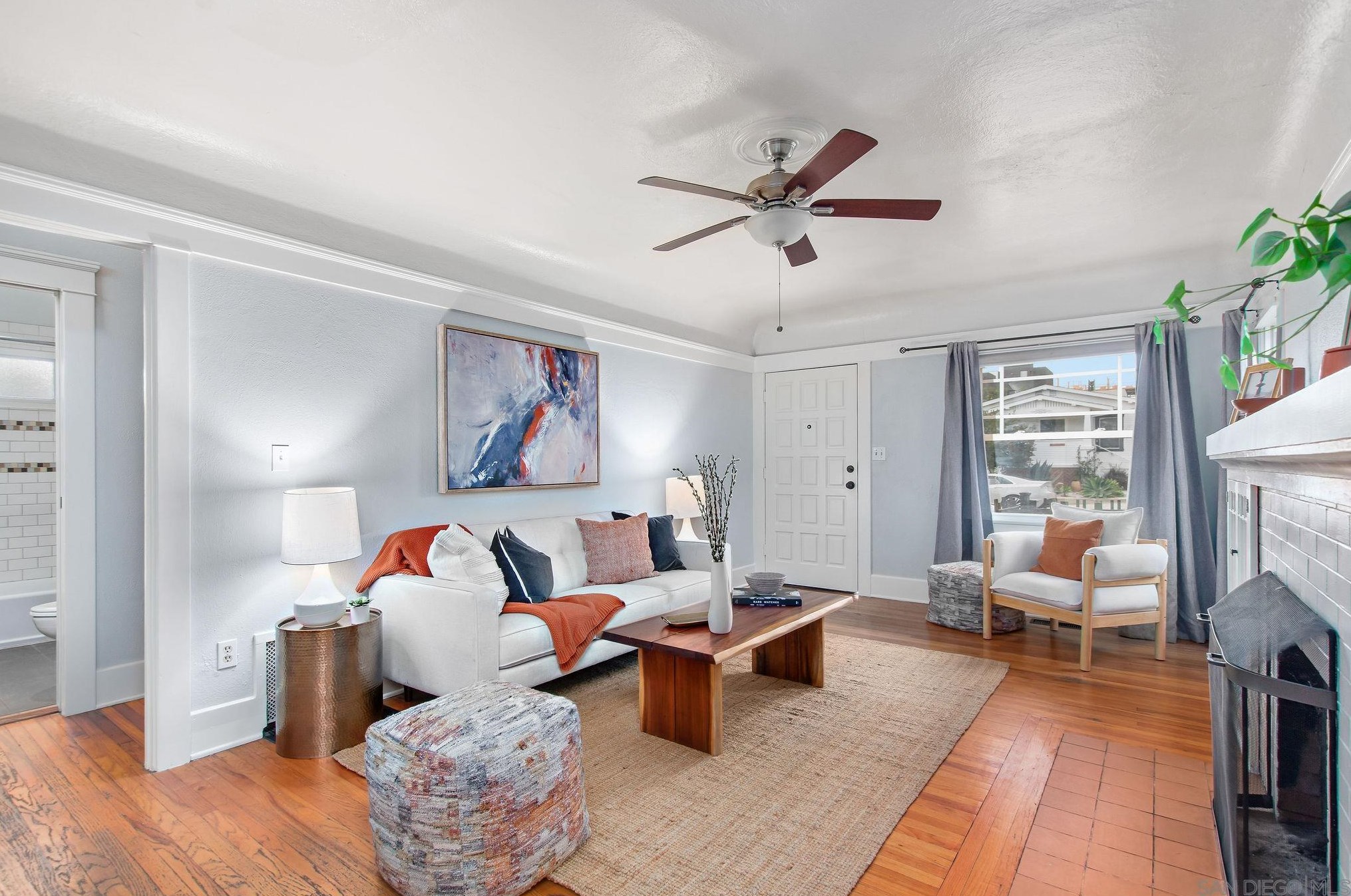 2315 Wightman St, San Diego, CA 92104-3322