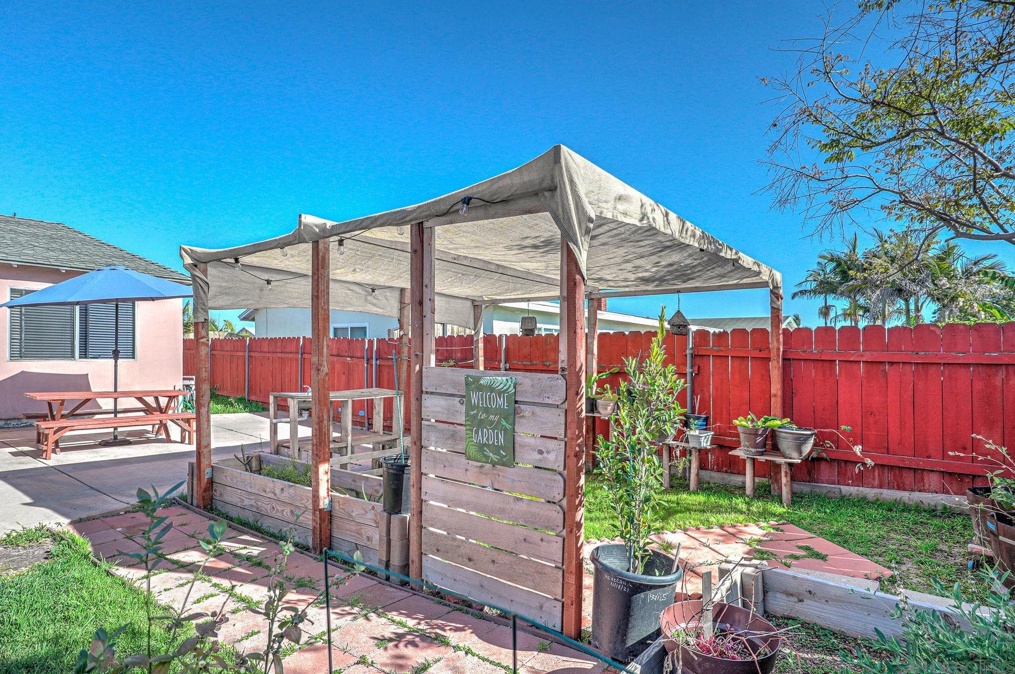 1604 Jasper Ave, Chula Vista CA  91911-5333 exterior