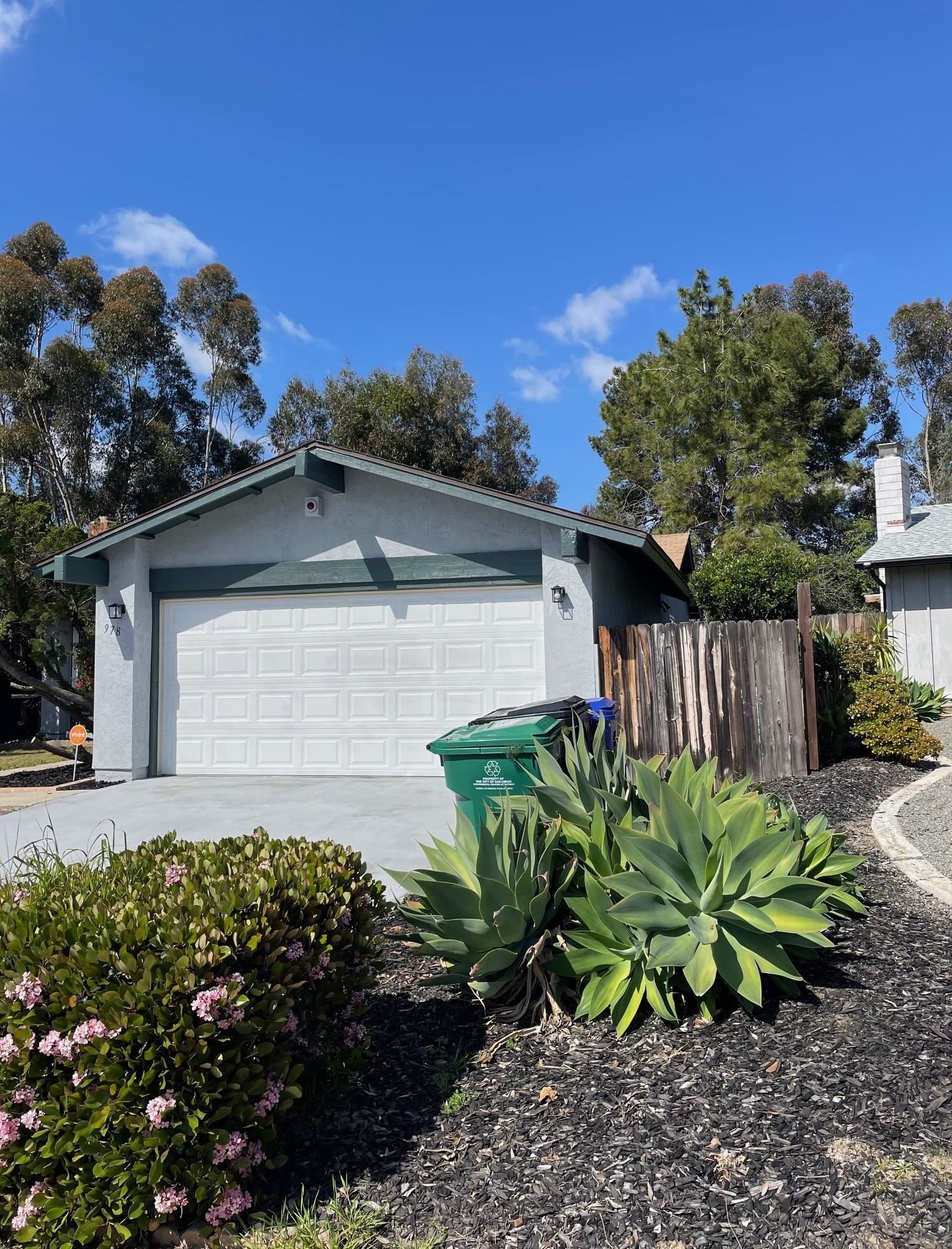 978 Hagmann Ct, San Diego, CA 92114-3027