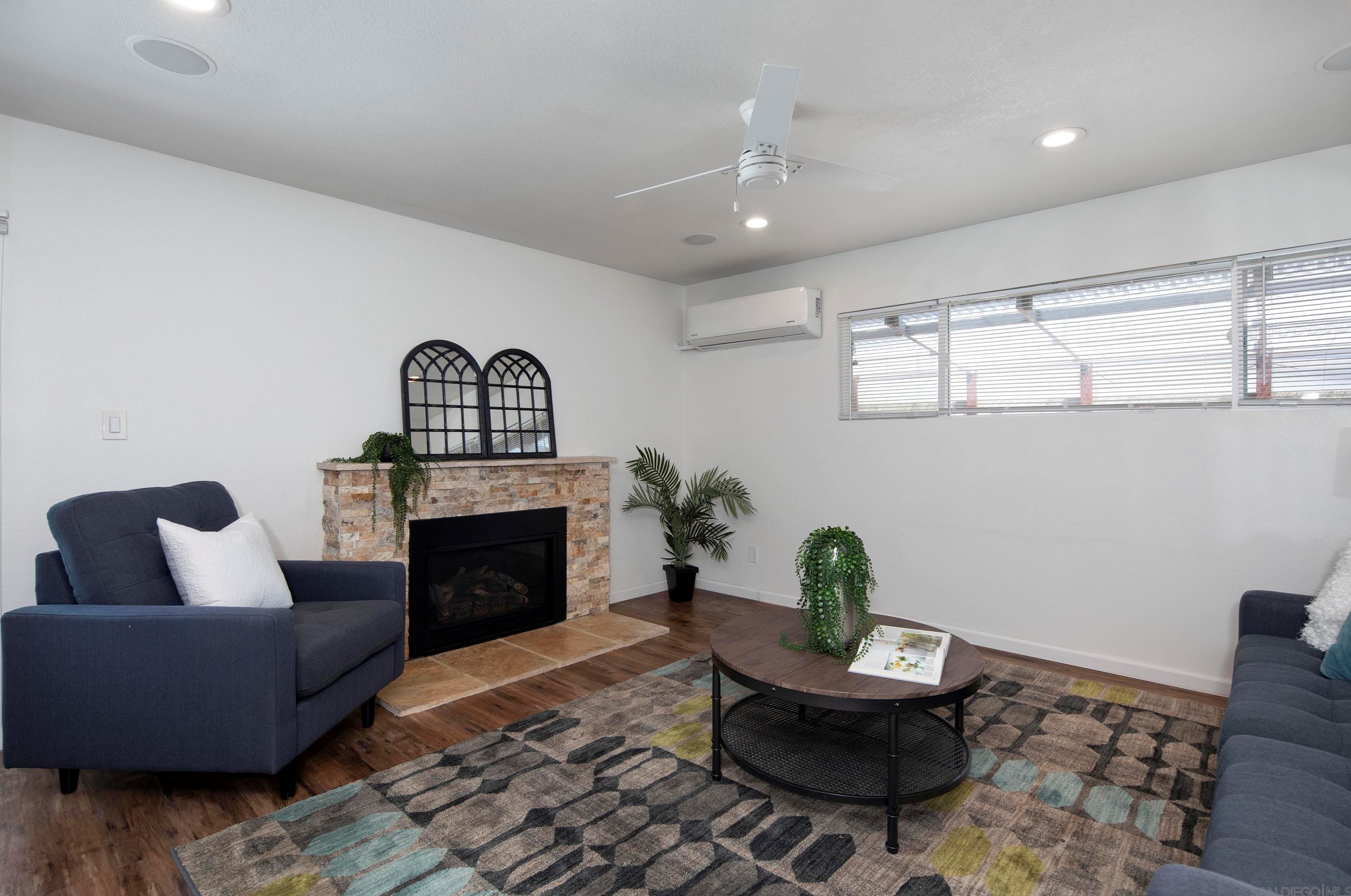 4276 Mt Herbert Ave, San Diego CA 92117-4730 exterior